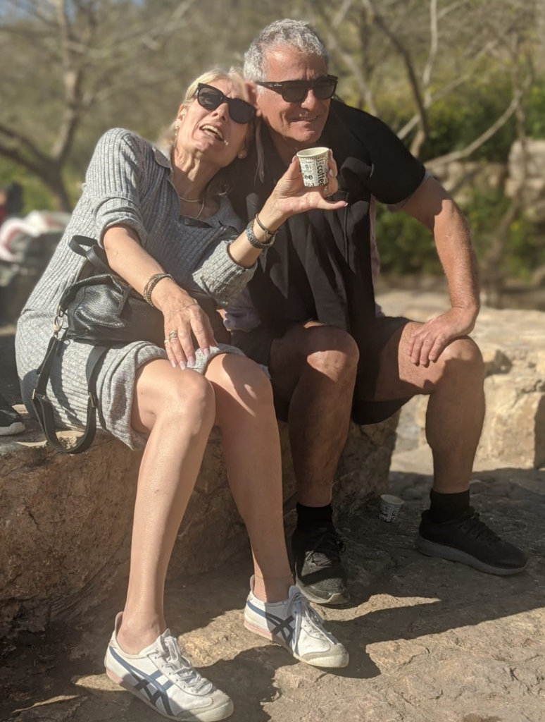 רוני טסה ואשתו